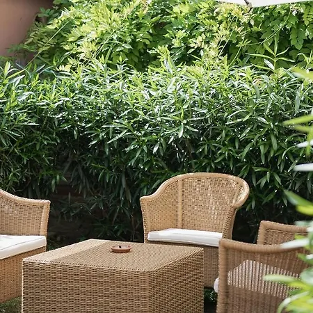 Guest house Boutique 3 0 4*