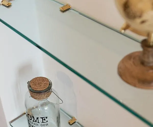 Boutique 3 0 Affittacamere 4*